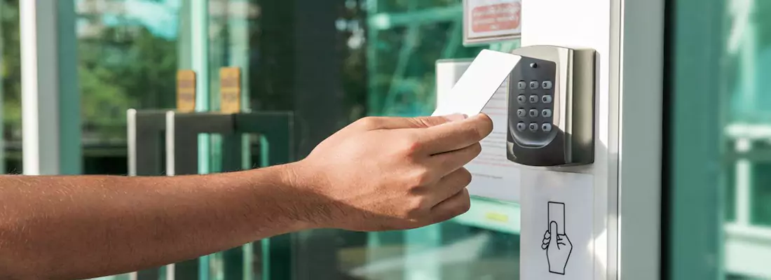 The Best Access Control Features for Properties in Bellview, FL